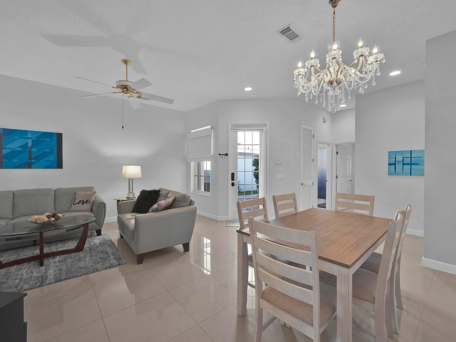 3 bed, 2.0 bath, 1672 sqft, $2,500 — Photo 4