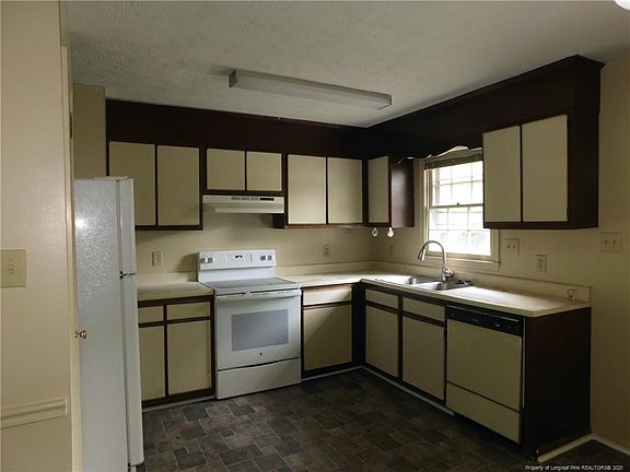 3rd image of 1309 E 10th St