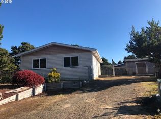 1720 Coosah Ct, Florence, OR 97439