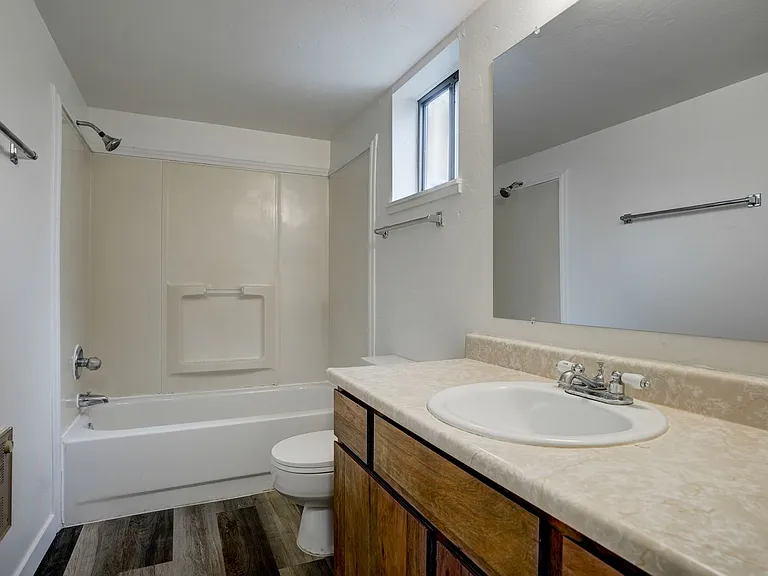 843 Sunset Ave #A — Photo 14