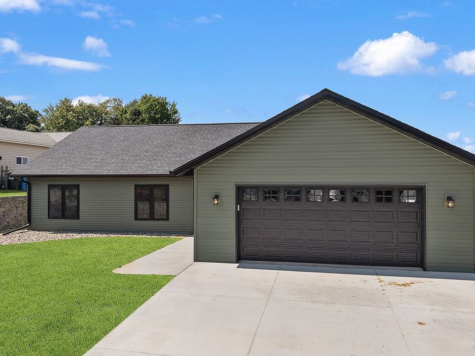 1st image of 2428 Wild Rose Ct