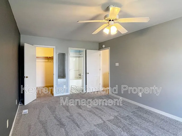 800 Kiefer Field Ct — Photo 16