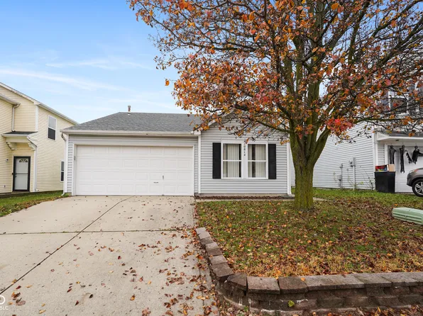 10814 Glenayr Dr, Camby, IN 46113