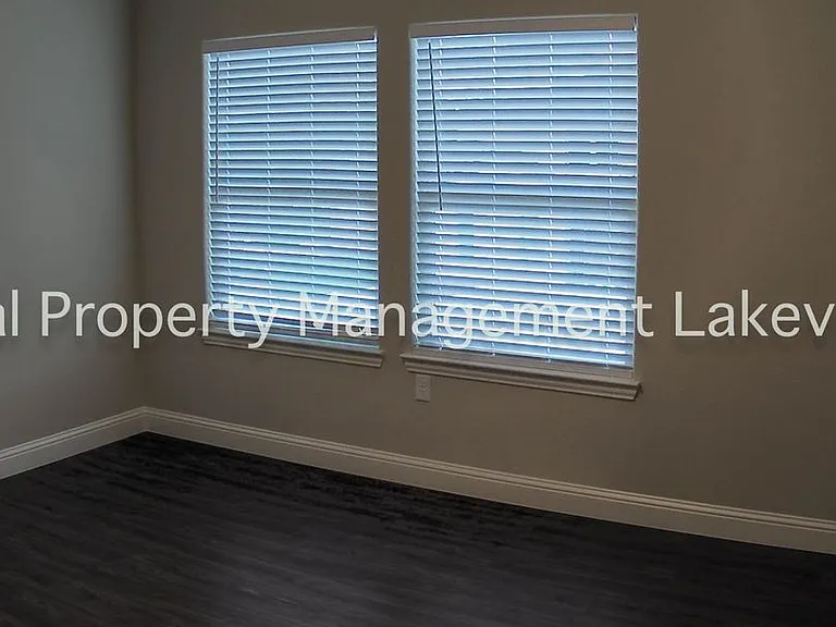 1601 Riney Rd #104 — Photo 10