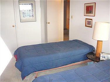 4th image of 13800 Shaker Blvd APT 906