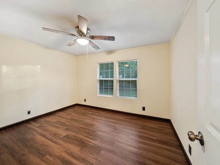 110 Charlies Ln — Photo 21