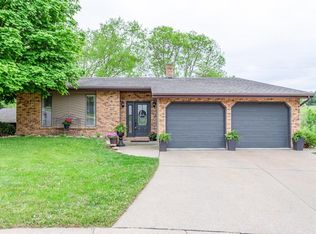 1835 Admiral St, Dubuque, IA 52002