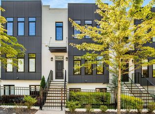 1104 Briar Cove Cir, Atlanta, GA