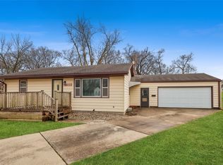 1603 Chance Ct, Adel, IA 50003