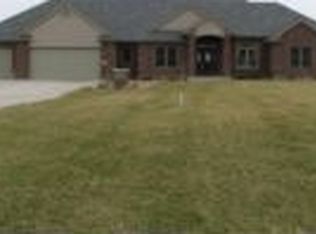 5314 Hursh Rd, Fort Wayne, IN 46845