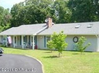 4831 Barton Dr, Dublin, VA 24084