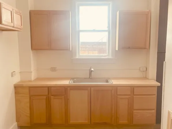 7307 Idlewild St, Pittsburgh, PA
