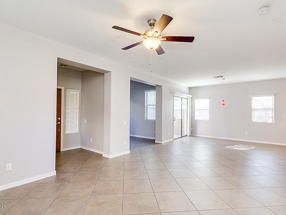 5th image of 3951 E Melinda Dr