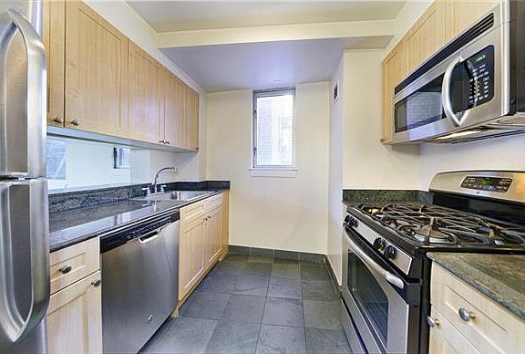 2nd image of 308 E 38th St APT 14A