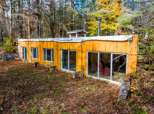 101 Old Schuylerville Rd, Saratoga Springs, NY 12866