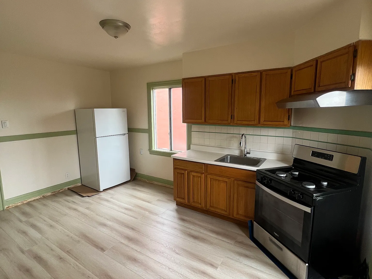 2 bed, $2,800 — Photo 3