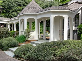3524 Governors Ln, Charlotte, NC 28211