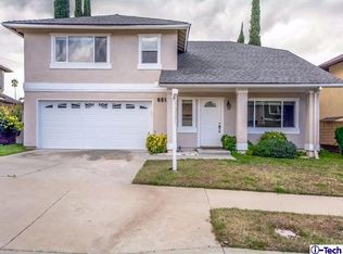 8512 Tujunga Valley St, Sunland, CA 91040