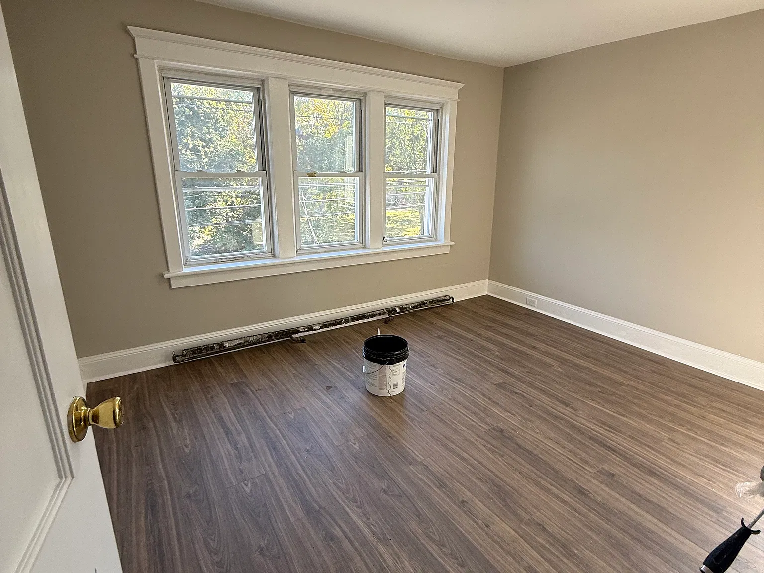3 bed, 1120 sqft, $2,100 — Photo 4