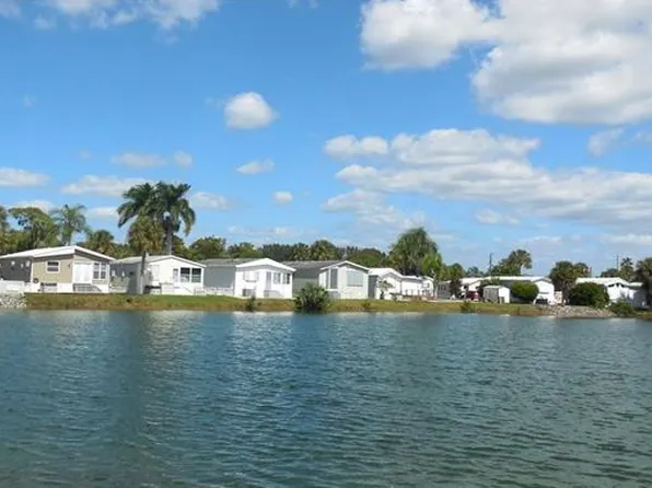 348 Bobcat Run, Naples, FL 34114