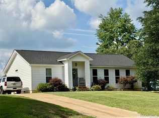103 Mountain Laurel Rd, Prattville, AL 36066