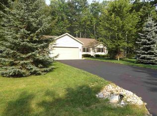 4875 Redwood, Higgins Lake, MI 48627