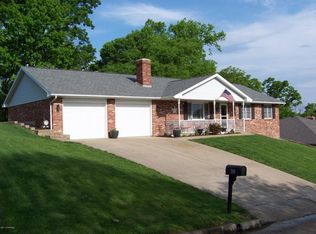 709 Deer Creek Rd, Jefferson City, MO 65109
