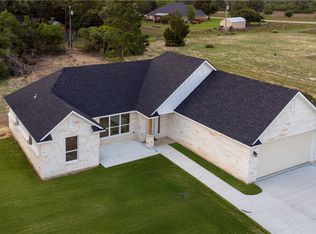 178 Jamaica Ln, Normangee, TX 77871