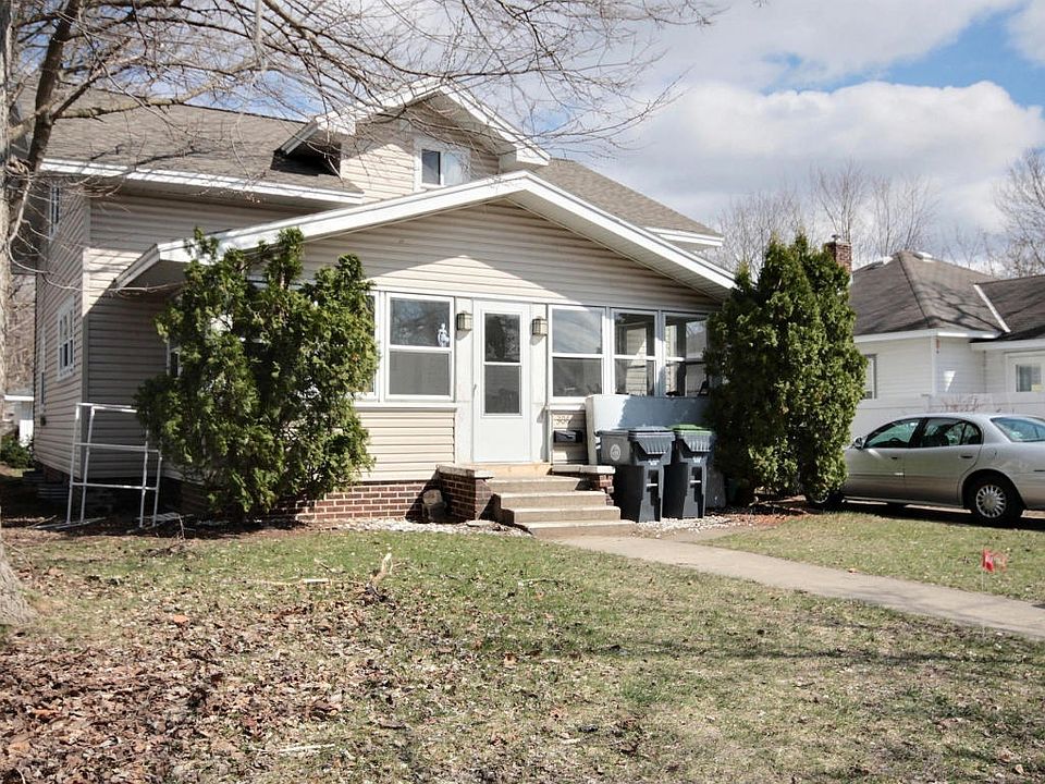 2nd image of 306 21st St N