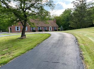 5804 Summit View Ln, Crestwood, KY 40014