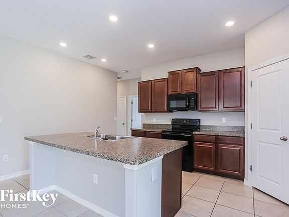 4th image of 12602 Lemon Pepper Dr