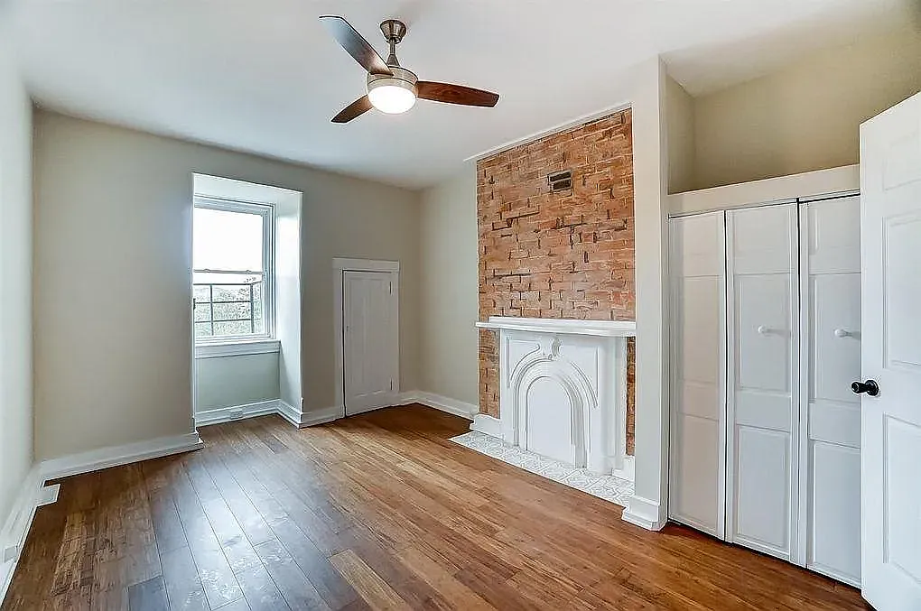Building Photo - 1106 Dayton St #2