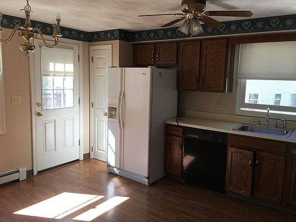 4th image of 6 Westley Ct