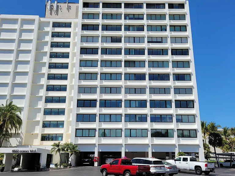 4822 Ocean Blvd #5F — Photo 1
