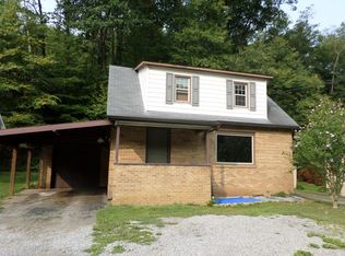 1411 Riverside Dr, Oil City, PA 16301