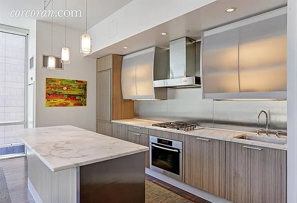 Sold by Corcoran | media 14