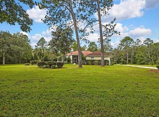 3275 W Daffodil Dr, Beverly Hills, FL 34465