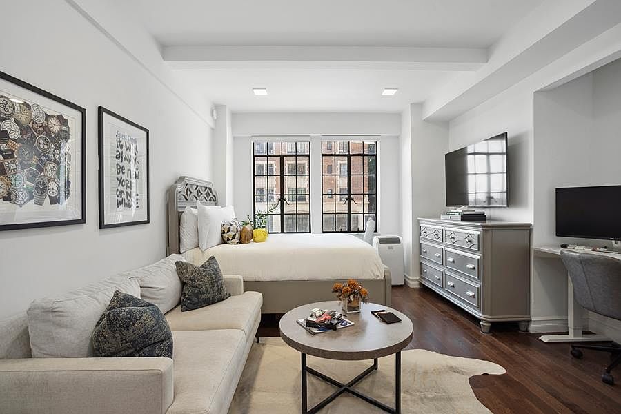 1st image of 45 Tudor City Pl APT 219