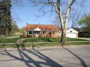 1658 Rosewood Ave SE, Grand Rapids, MI