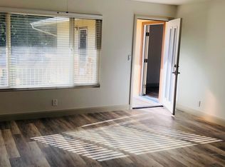 401 W Los Olivos St #15, Santa Barbara, CA 93105