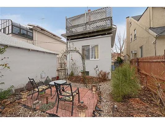 Sold by Keller Williams Realty Empire | media 20