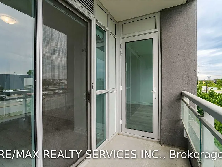1050 Main St E #219 — Photo 25