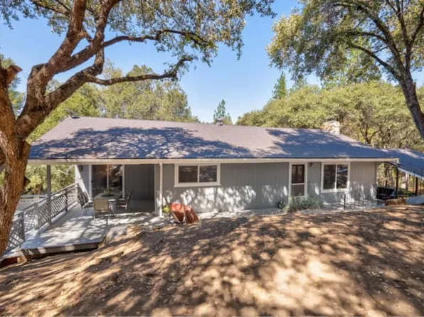 2349 Rainbow Rd, Mariposa, CA 95338