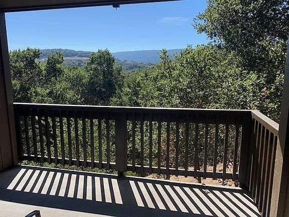 3rd image of 3362 La Mesa Dr APT 6
