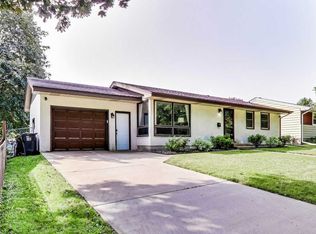 2150 Ivy Ave E, Saint Paul, MN 55119