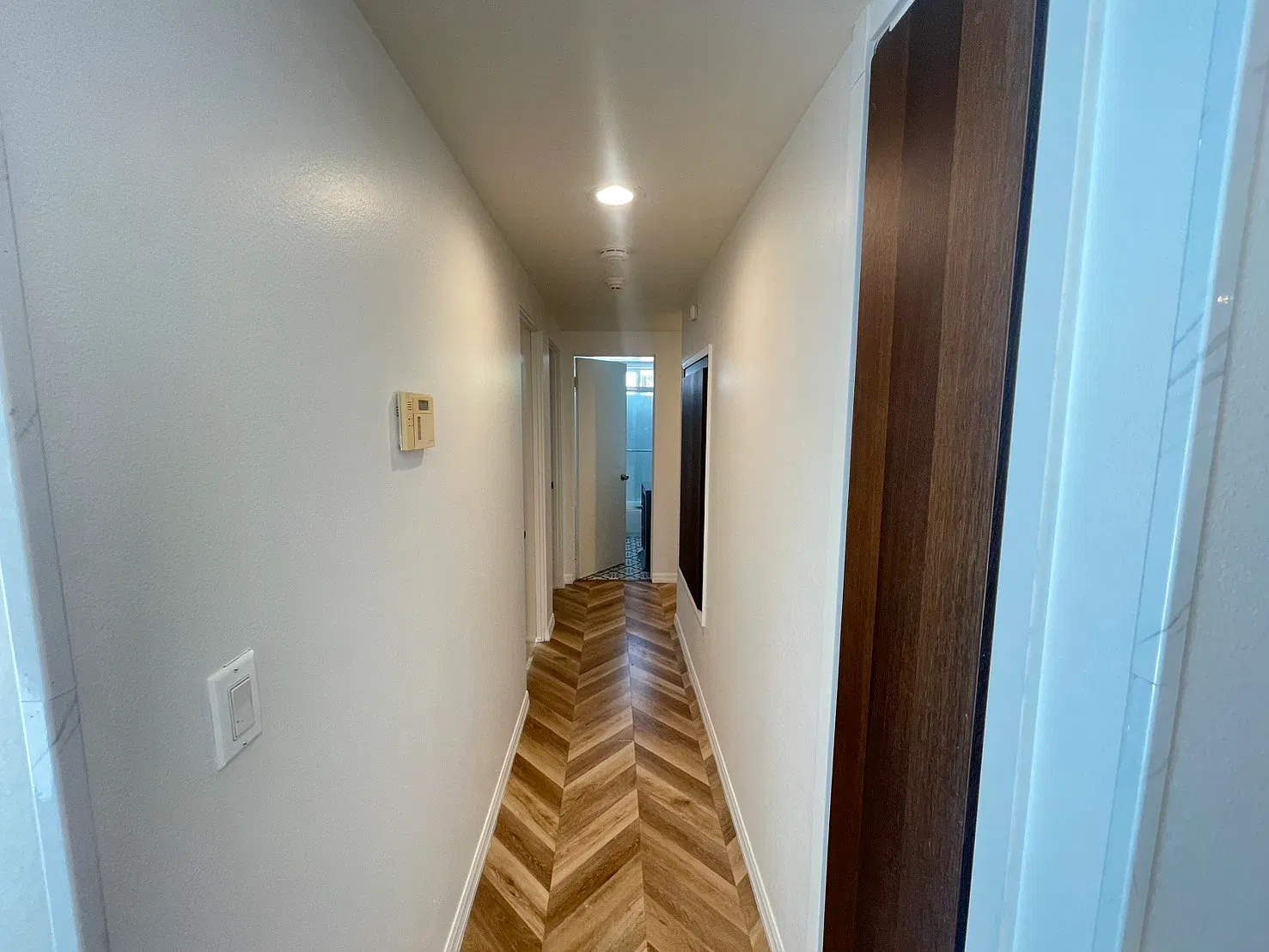 4 bed, 1856 sqft, $4,195 — Photo 2
