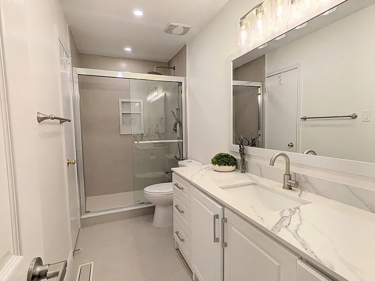 6 Blackthorn Ln — Photo 25