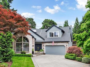 6044 Clairmont Ct, Lake Oswego, OR 97035