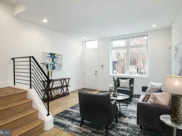 336 Potts St, Philadelphia, PA 19123