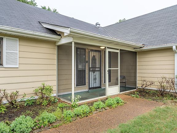 2nd image of 7065 Scepter Dr